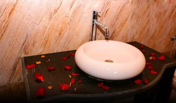 Deluxe İki Ayrı Yataklı Oda, Bahçeli