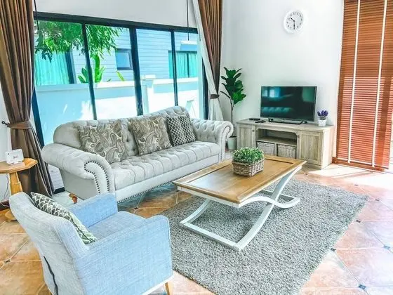 Villa, 3 Yatak Odası, Havuz Manzaralı