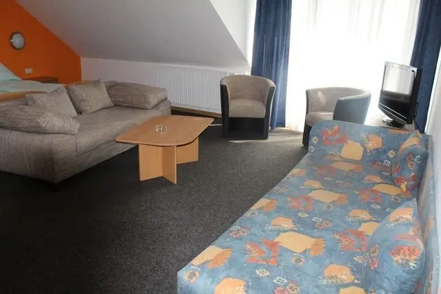 Standard Tek Büyük Yataklı Oda, Sigara İçilmez, Üzüm Asması Manzaralı