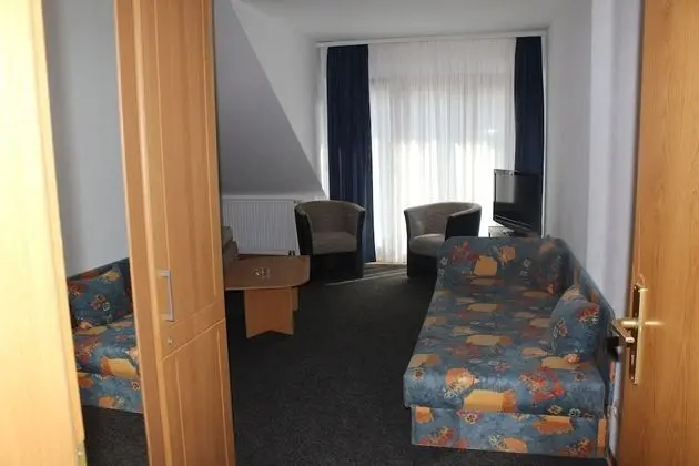 Standard Tek Büyük Yataklı Oda, Sigara İçilmez, Üzüm Asması Manzaralı