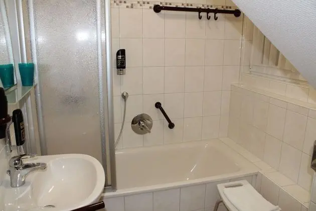 Standard Tek Büyük Yataklı Oda, Sigara İçilmez, Üzüm Asması Manzaralı