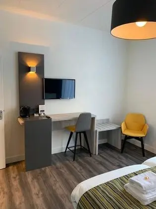 Tek Büyük Yataklı Oda