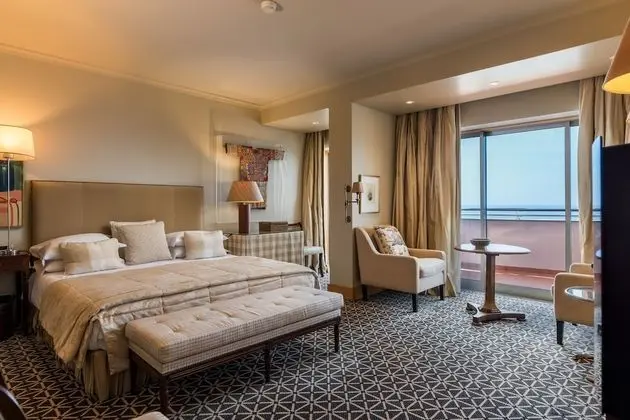 Çatı Katı Süiti (Penthouse)