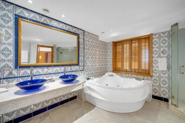 Superior Oda, 3 Tek Kişilik Yatak, Deniz Manzaralı (Alexandria Villa)