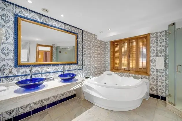 Superior Oda, 3 Tek Kişilik Yatak, Deniz Manzaralı (Alexandria Villa)