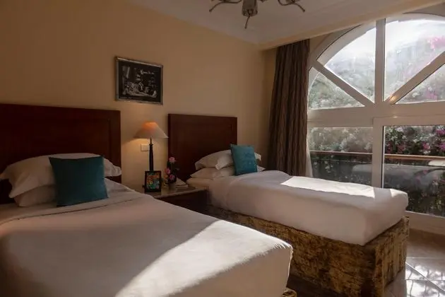 Superior Oda, Birden Çok Yatak, Deniz Manzaralı (Cairo Villa)