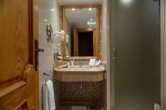 Superior Oda, Birden Çok Yatak, Deniz Manzaralı (Cairo Villa)