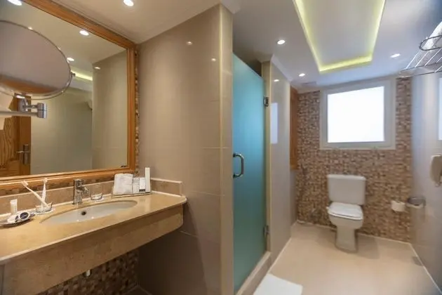 Superior Oda, Birden Çok Yatak, Deniz Manzaralı (Cairo Villa)