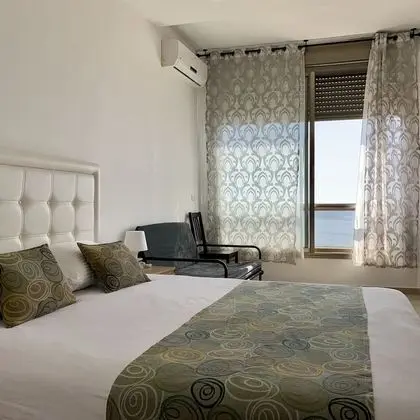 Panoramic Apart Daire, Deniz Manzaralı
