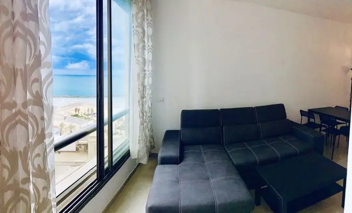 Panoramic Apart Daire, Deniz Manzaralı