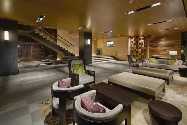 Premier İki Ayrı Yataklı Oda, Köşe (High Floor, 14~20F)