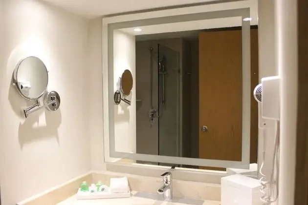 Deluxe Lagoon Room Free Wi-Fi