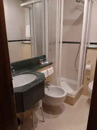 Tek Büyük Yataklı Oda, Deniz Manzaralı