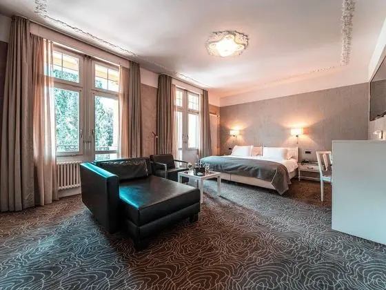 Oda, Balkon (Historic, customized rooms, with A/C)