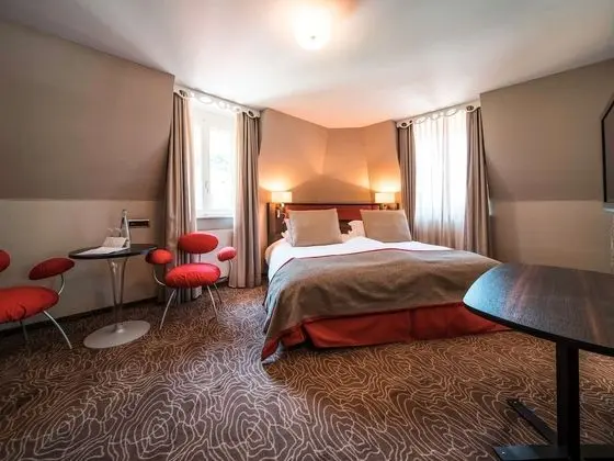 Oda (Historic, customized rooms, with A/C)
