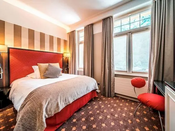 Oda (Historic, customized rooms, with A/C)