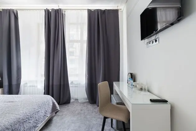 Comfort Tek Büyük Yataklı Oda