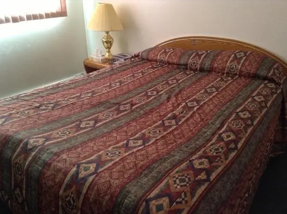 Standard Oda, 1 Büyük (Queen) Boy Yatak