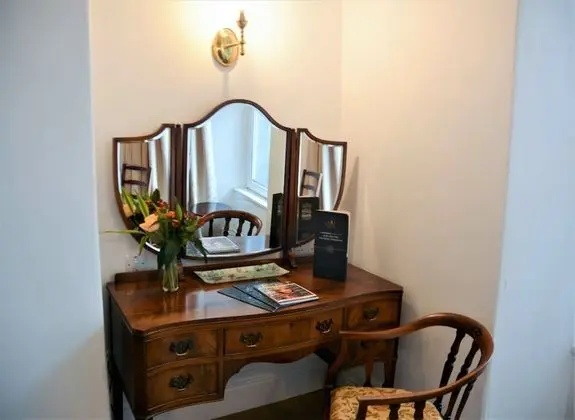Deluxe Tek Büyük Yataklı Oda, Banyolu/Duşlu