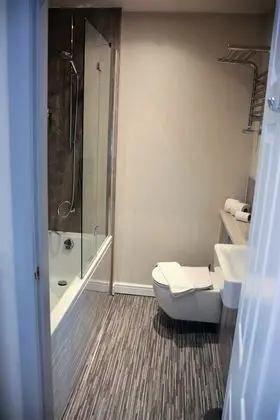 Family Oda, Özel Banyo