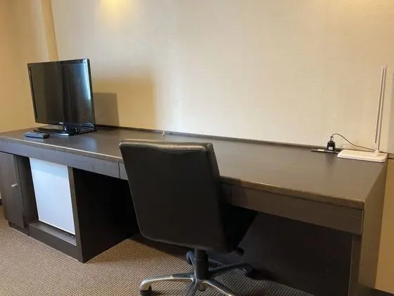 Basic Tek Büyük Yataklı Oda