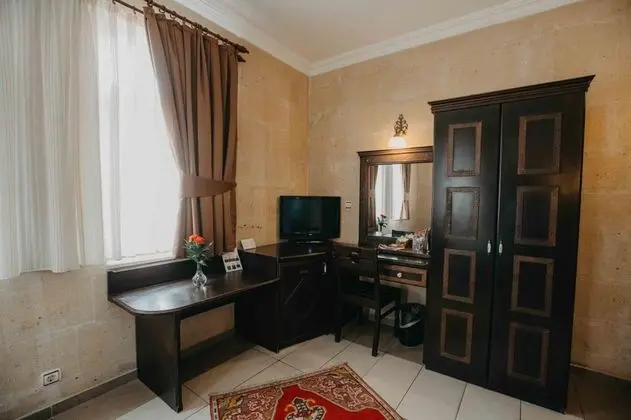 Çift Kişilik