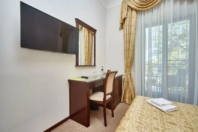 Superior Tek Büyük Yataklı Oda, Şehir Manzaralı