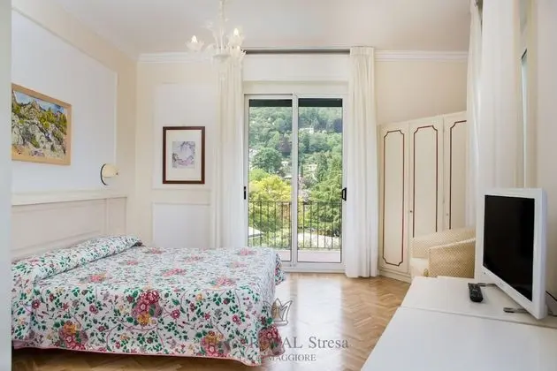 Comfort Tek Büyük veya İki Ayrı Yataklı Oda