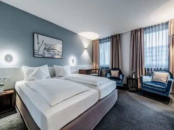 Deluxe Tek Büyük Yataklı Oda