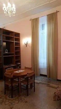 Classic Apart Daire, 1 Yatak Odası, Mutfak, Bahçe Manzaralı