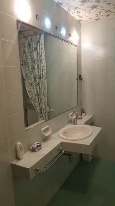 Comfort Tek Büyük Yataklı Oda, Küvet