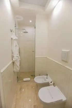 Deluxe Tek Büyük Yataklı Oda, Balkon, Şehir Manzaralı