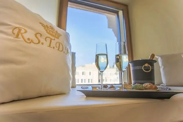 Junior Süit, Şehir Manzaralı