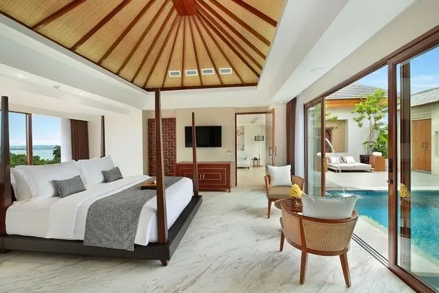 Royal Suite Villa with Private Pool and One-Time Massage