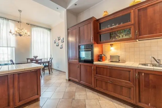 Royal Apart Daire, Birden Çok Yatak, Sigara İçilmez