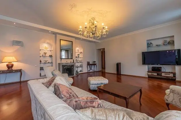 Royal Apart Daire, Birden Çok Yatak, Sigara İçilmez
