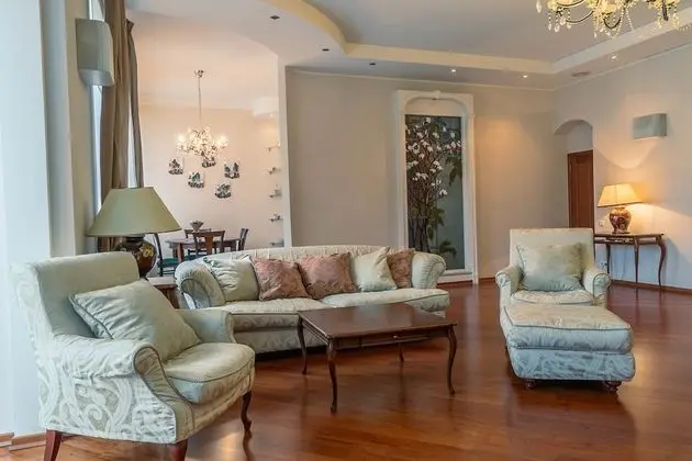 Royal Apart Daire, Birden Çok Yatak, Sigara İçilmez