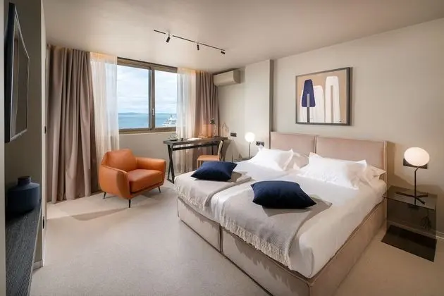 Oda, 1 Çift Kişilik veya 2 Tek Kişilik Yatak, Deniz Manzaralı