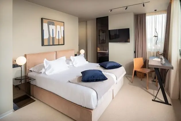 Oda, 1 Çift Kişilik veya 2 Tek Kişilik Yatak, Deniz Manzaralı