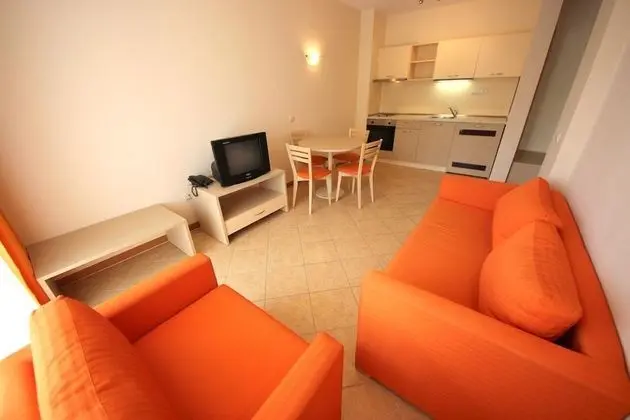 Apart Daire With Balcony