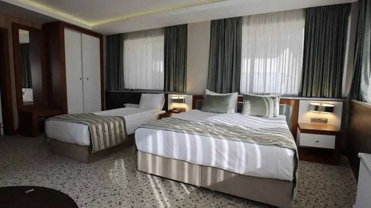 Aile Suiti, Şehir Manzaralı, Klimalı