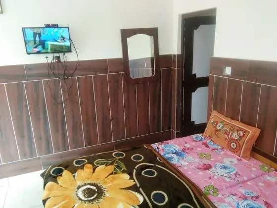 Deluxe Tek Büyük Yataklı Oda, Sigara İçilebilir