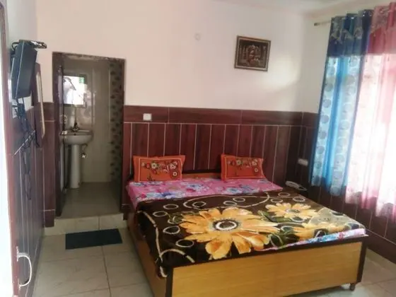 Deluxe Tek Büyük Yataklı Oda, Sigara İçilebilir