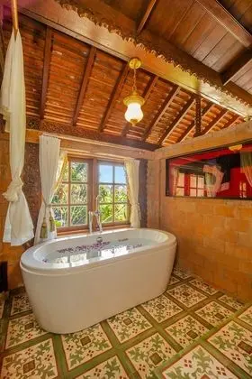 Superior Villa, 1 En Büyük (King) Boy Yatak, Özel Banyo, Deniz Manzaralı