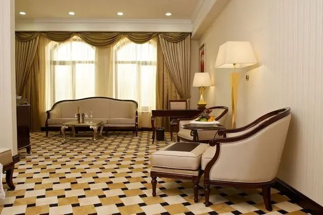 Deluxe Oda, 1 En Büyük (King) Boy Yatak, Şehir Manzaralı