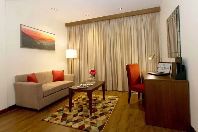 Luxury Oda, 1 En Büyük (King) Boy Yatak, Manzaralı