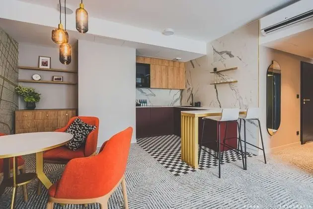 Apart Daire, 1 En Büyük (King) Boy Yatak ve Çekyat