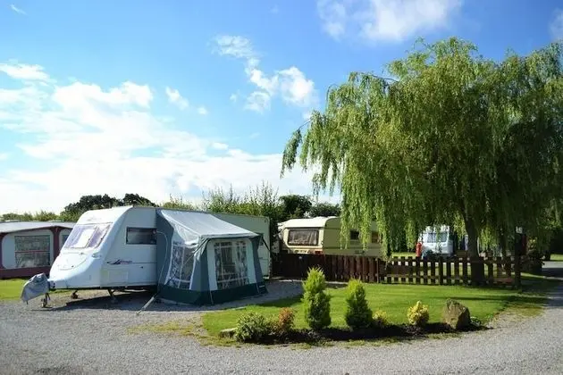 Karavan (Pod)