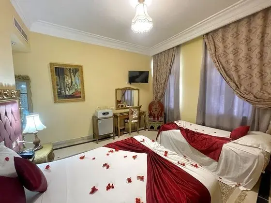 Üç Kişilik Oda