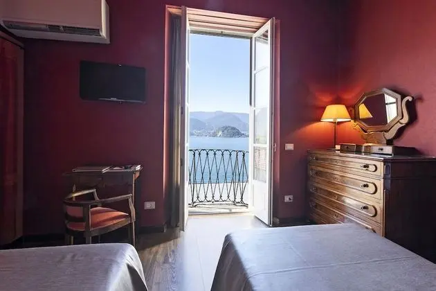 Deluxe Tek Büyük Yataklı Oda, Göl Manzaralı